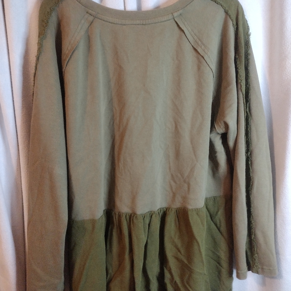 Dark Green Ruffled Top - Picture 5 of 5